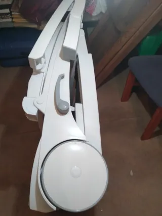 2 Tumbonas plástico con cajón, ruedas y colchoneta