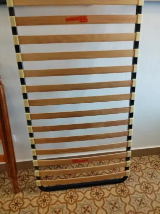 Cabeceros de madera provenzales Pikolin