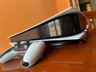 PS5 con lector + mando DualSense + juegos PERFECTA