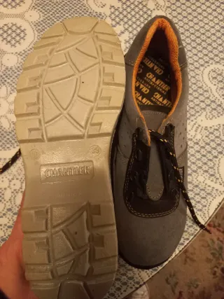 Zapatos de seguridad Chant grises y naranjas