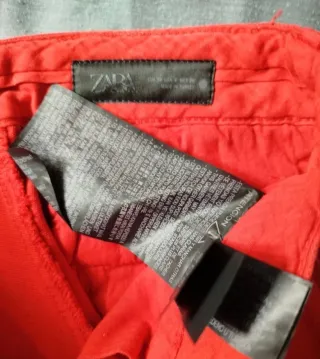 Conjunto Zara: Chaqueta y Pantalón Rojo