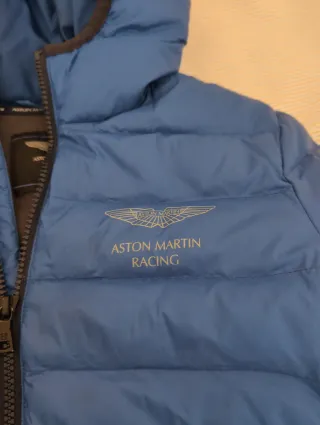 Abrigo Aston Martin niño azul