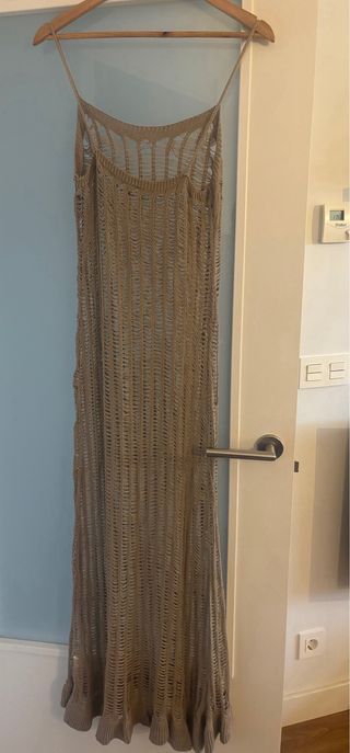 Vestido playero largo beige