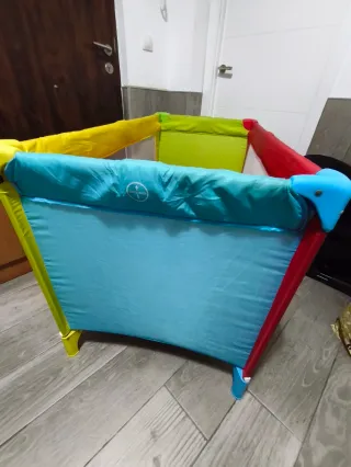 Parque cuna de viaje infantil