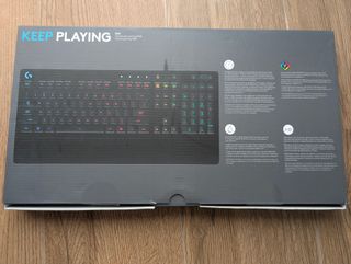 Teclado Logitech G213 RGB Gaming