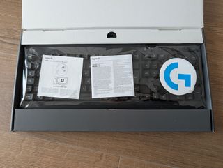 Teclado Logitech G213 RGB Gaming