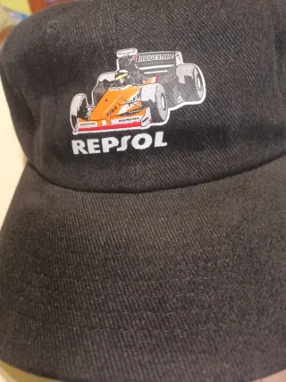 10 Cappelli inutilizzati a 20 euro ciascuno