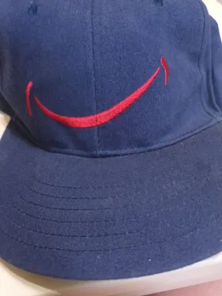 10 Cappelli inutilizzati a 20 euro ciascuno