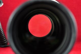 Objetivo AF Nikkor 80-200mm f:2.8 D + parasol HB-7