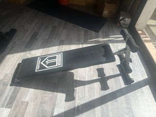 Banco de abdominales plegable Tentable