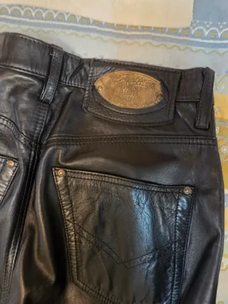 PIEL AUTÉNTICA: Puffer PLUMÓN + Pantalón biker XL