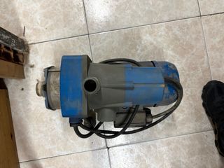 Motor Bomba de Agua Azul