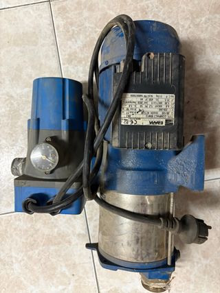 Motor Bomba de Agua Azul