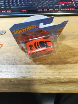 Hot Wheels Humvee Baja Blazers Naranja