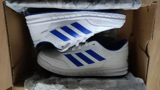 Zapatillas deportivas Adidas nuevas T.37 playeros