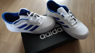 Zapatillas deportivas Adidas nuevas T.37 playeros