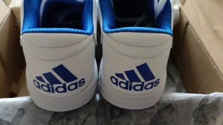 Zapatillas deportivas Adidas nuevas T.37 playeros