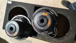 2 Subwoofers Hertz SPL Show