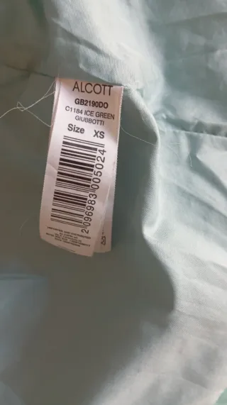 Anorak verde menta talla XS