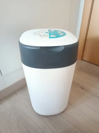 Papelera pañales Tommee Tippee Twist & Click