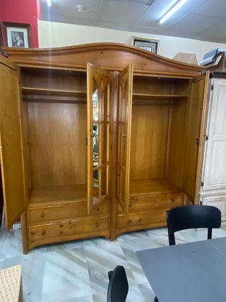 Armario vitrina pino 4 puertas con espejo