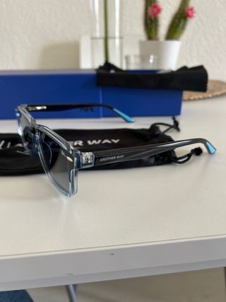 Gafas de sol Another Way azules y grises