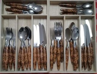 Set posate acciaio e plastica