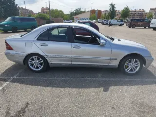 Mercedes-Benz Clase C 2002