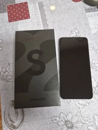 Samsung Galaxy S22 256 GB  8 GB Ram