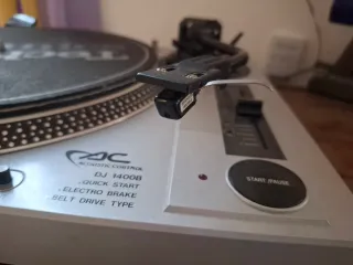 Tocadiscos Technics Belt Drive Plata