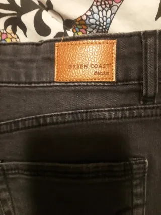 Falda vaquera negra talla 36