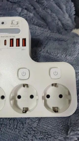 Regleta Enchufes y USB con Interruptor