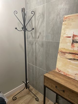 Appendiabiti da terra in metallo