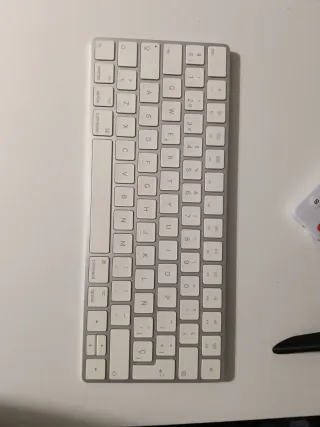 Teclado Apple Magic Keyboard Plata