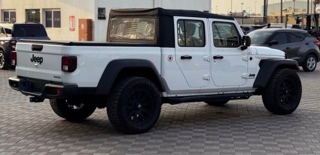 Jeep Gladiator 2021
