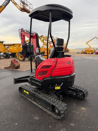 Excavadora 2.5tn Nueva