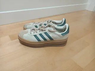 Zapatillas Adidas Gazelle Talla 38.5 Beige/Verde