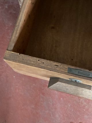 Escritorio antiguo de madera