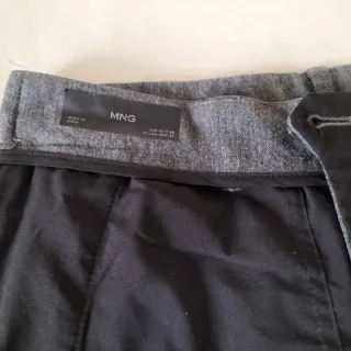 Pantalón de vestir gris para chico