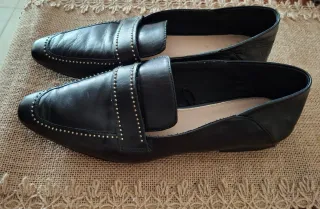 Mocasines de piel Zara negros talla 39