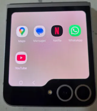 Samsung Galaxy Z Flip 6 Argento 12GB RAM/512GB Storage