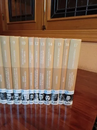 Colección de libros de personajes de la historia