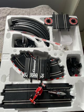 Scalextric. Carrera GO!!! - Champions