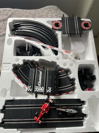 Scalextric. Carrera GO!!! - Champions