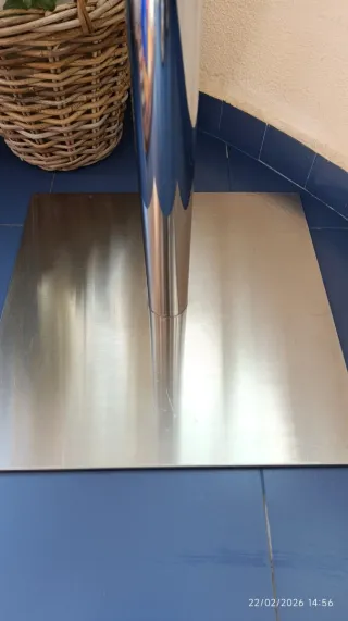 Mesa de cristal 60x60 cm.