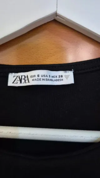 Minivestido negro Zara