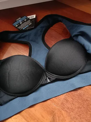 Top deportivo azul con cremallera TALLA S