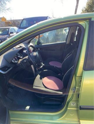 Peugeot 207 2006