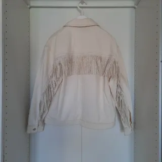 Chaqueta Zara tejana flecos blanca Talla S