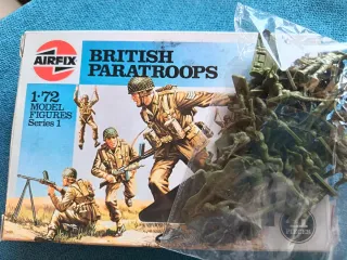 Soldatini  scala 1:72